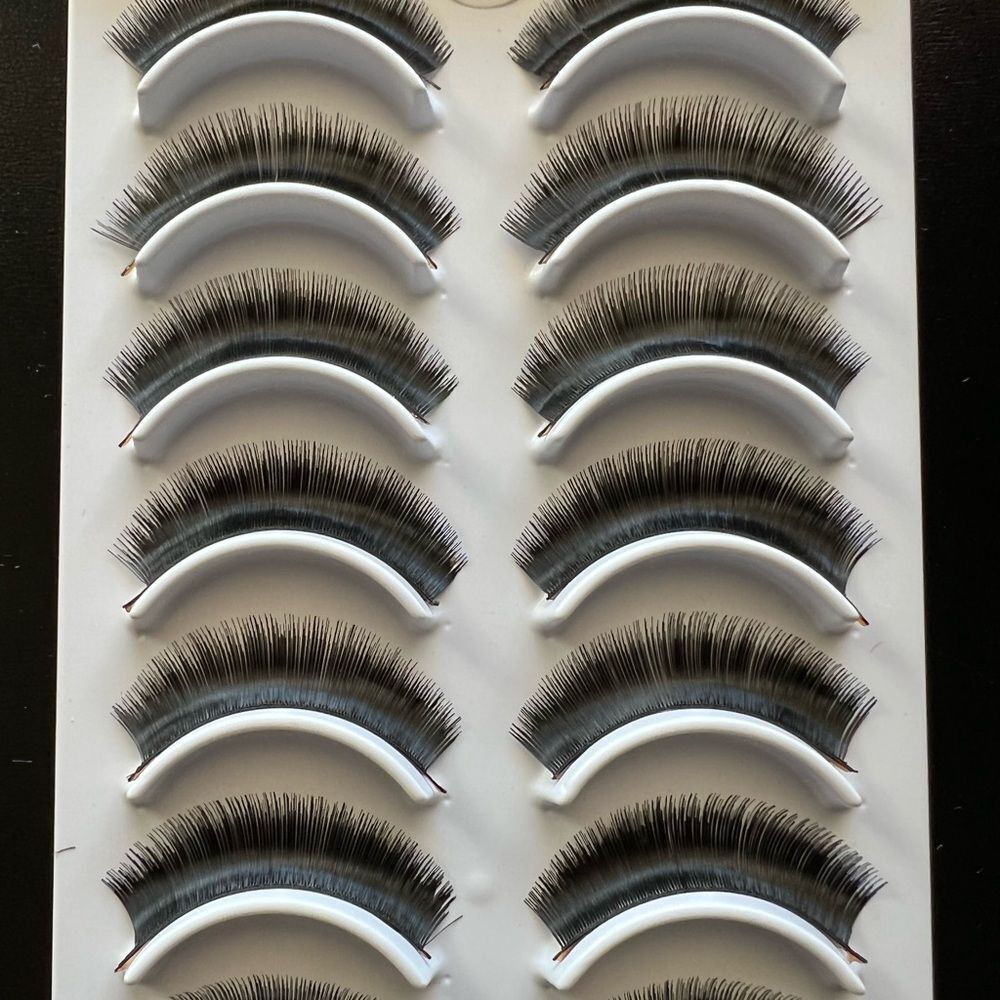 Ultimate lashes # 5 - Picture 3 of 7